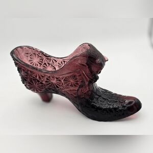 Fenton Glass Purple Daisy & Button Shoe Glows